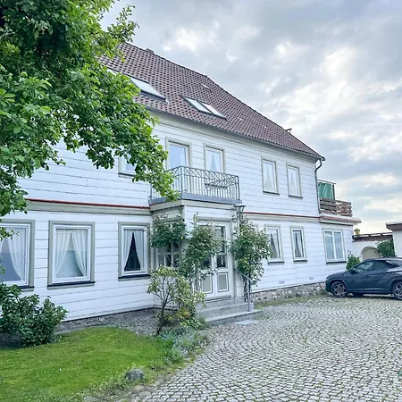 Apartment Stolper 3 *
